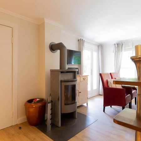 Ferienwohnung Onkel Toms Huette Scharbeutz Exteriör bild