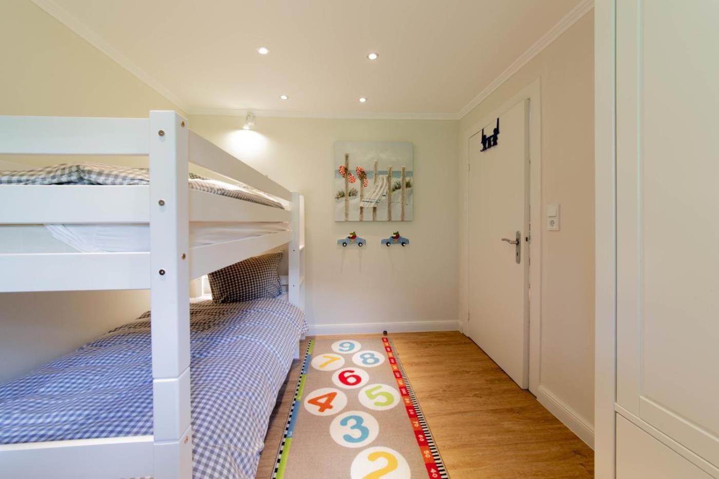 Ferienwohnung Onkel Toms Huette Scharbeutz Exteriör bild
