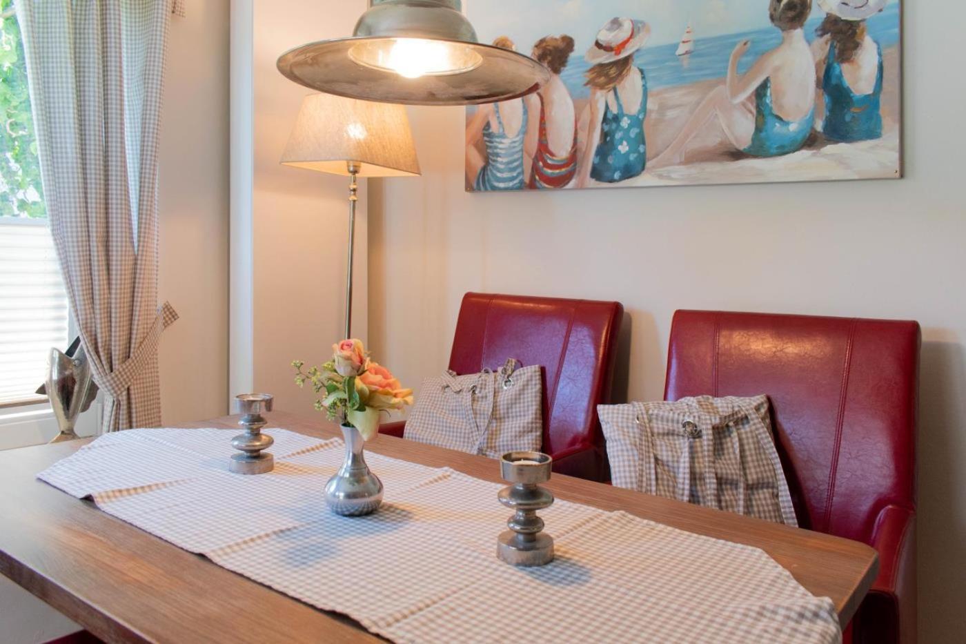 Ferienwohnung Onkel Toms Huette Scharbeutz Exteriör bild